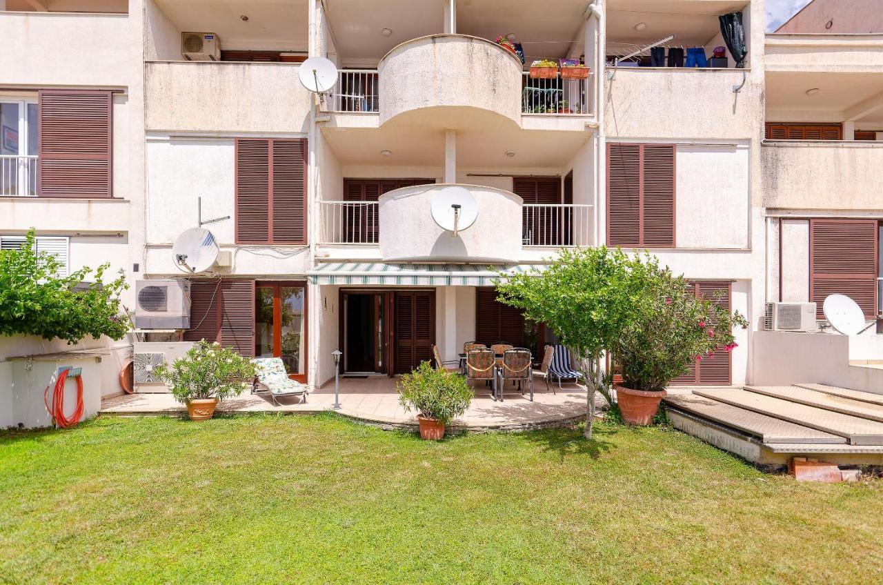 Apartments Mrs Brightside Split Bagian luar foto